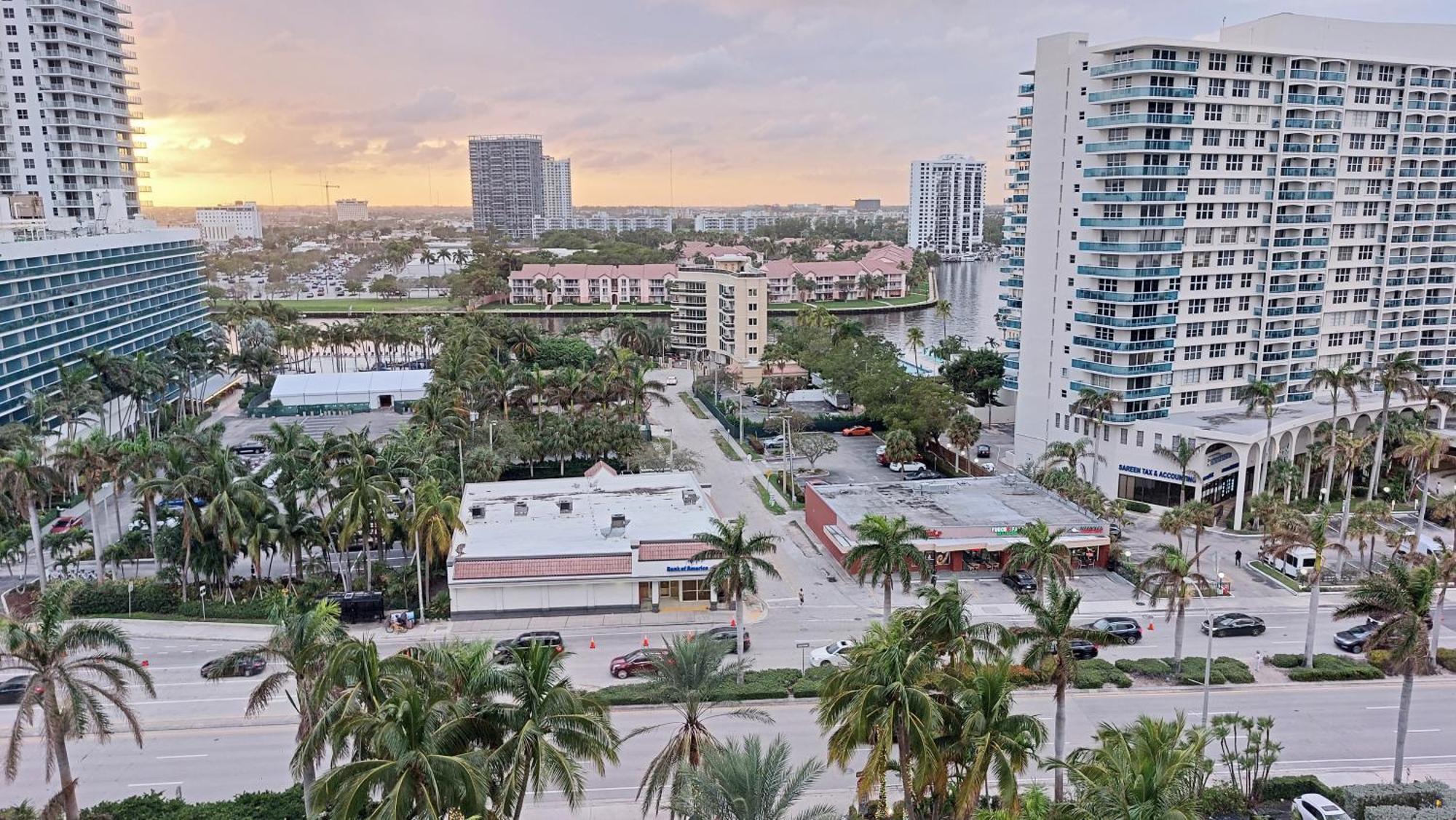 The Tides Apartments On The Beach Hollywood Exterior foto
